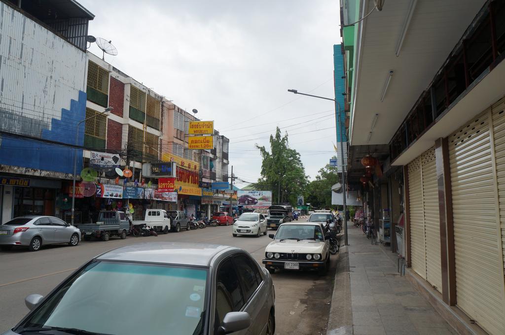 Tanyahouse Hotel Chiang Rai Exterior photo